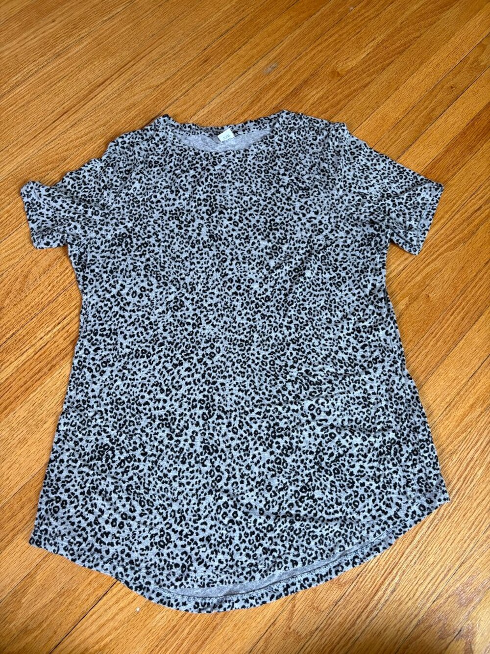 Cheetah Women's Luxe Shirt - Small